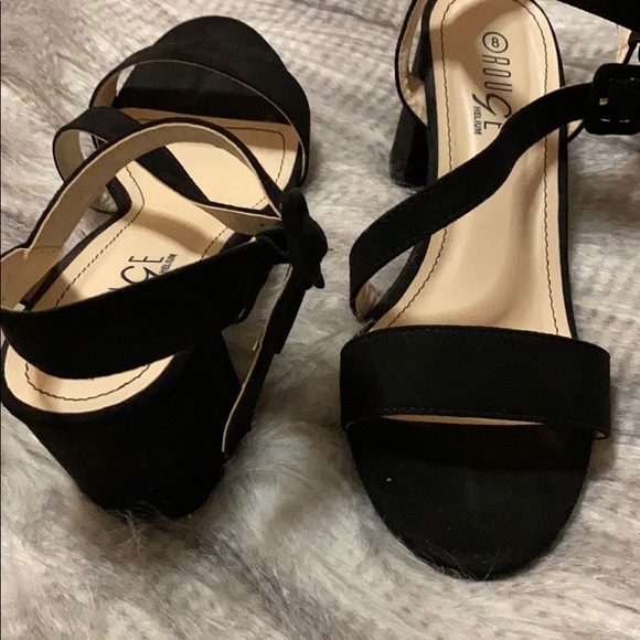 Strappy Sandal Worn Once - Picture 3 of 4